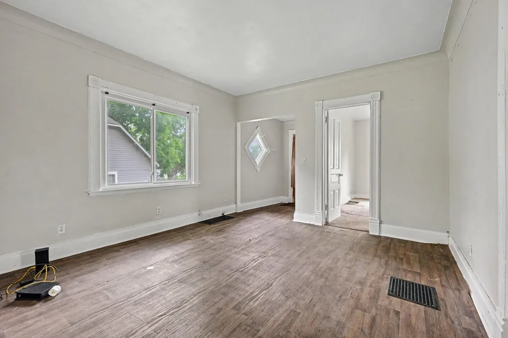 1110 Hotop Avenue Kalamazoo City MI 49048