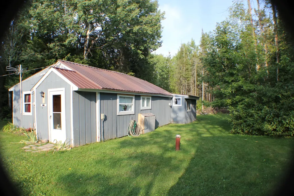31165 S Maxton Road Unknown City MI 49726