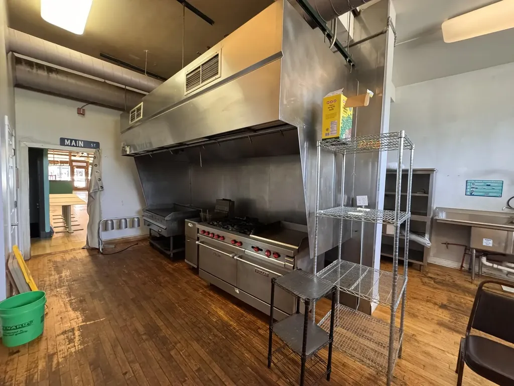 13 N Main Street Three Rivers City MI 49093