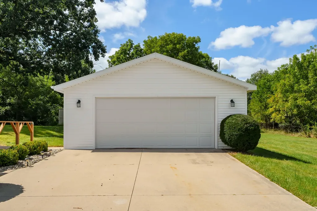 13661 6 1/2 Mile Road Emmett Charter Township MI 49014