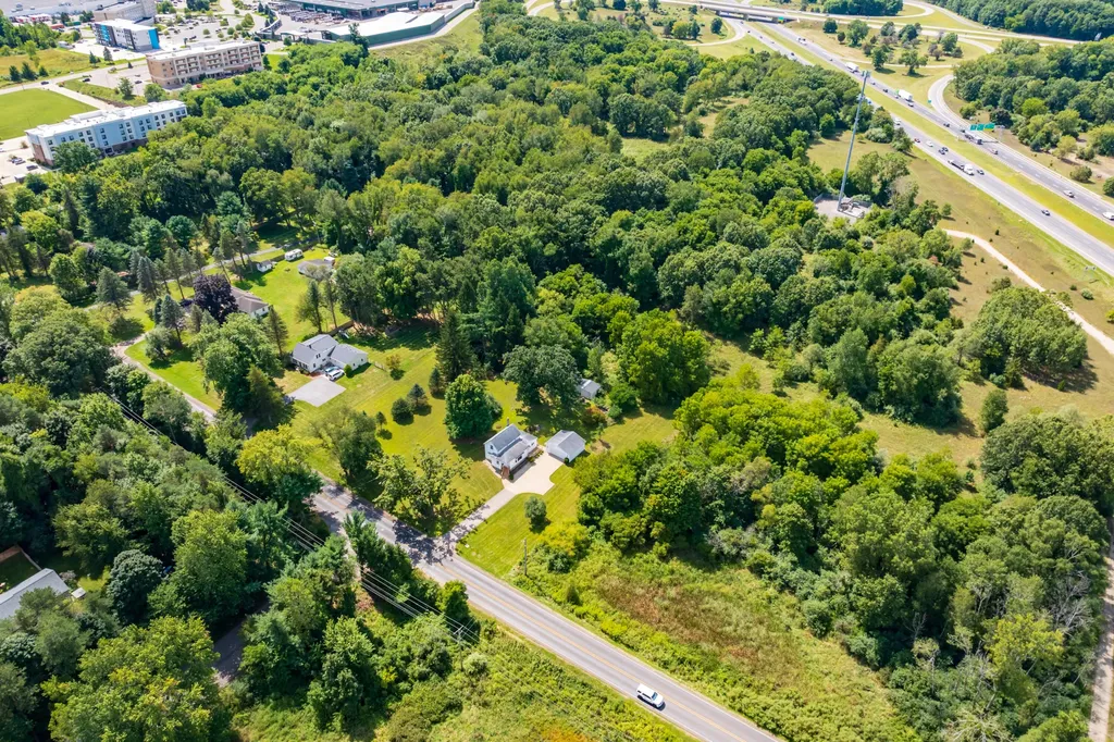 13661 6 1/2 Mile Road Emmett Charter Township MI 49014
