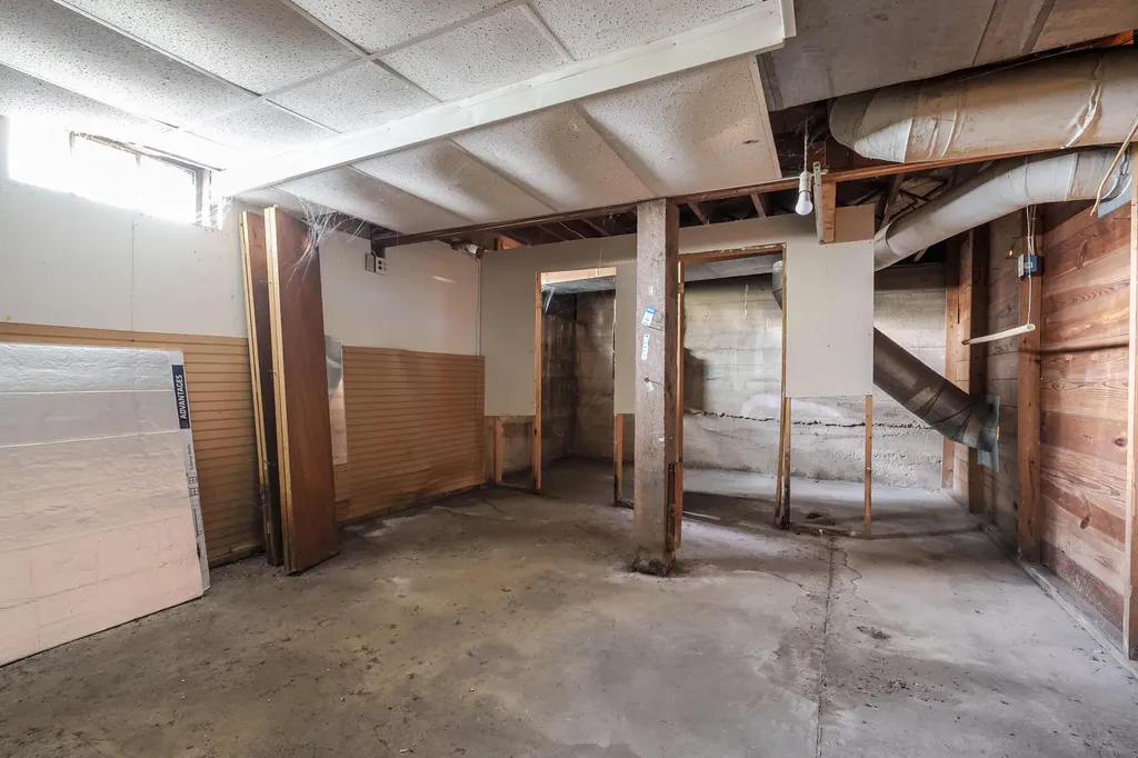 736 S Grove Street Barry Township MI 49046