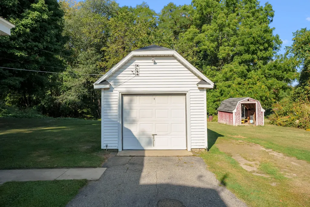 736 S Grove Street Barry Township MI 49046