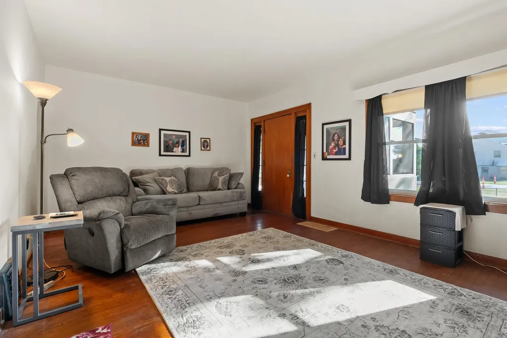 736 S Grove Street Barry Township MI 49046