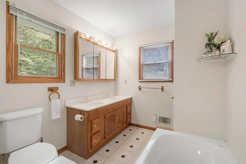 51156 Maple Road Marcellus Township MI 49067