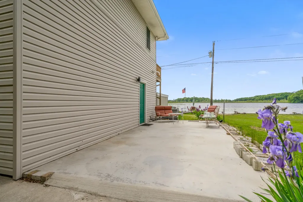 51156 Maple Road Marcellus Township MI 49067