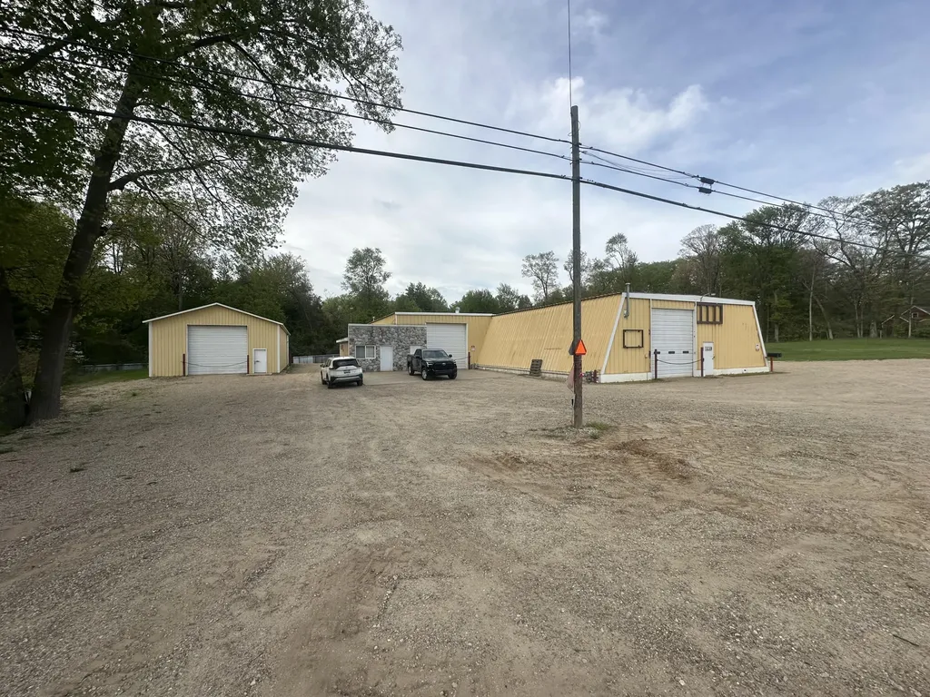 1235.5 Lincoln Road Allegan Township MI 49010