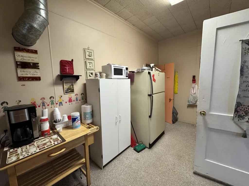 995 N 106th Avenue Gun Plain Township MI 49080