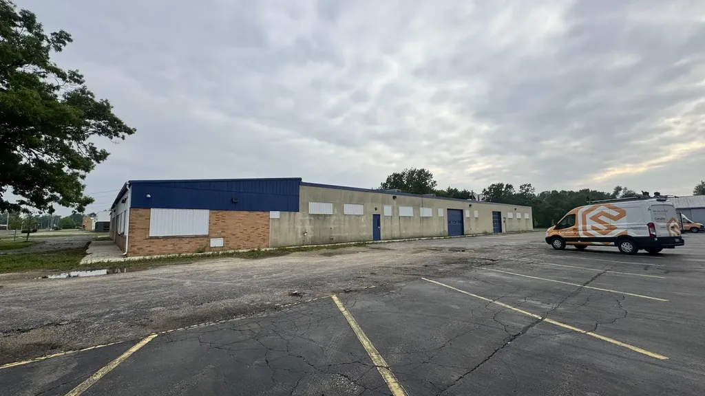 2429 N Burdick Street Kalamazoo Charter Township MI 49007