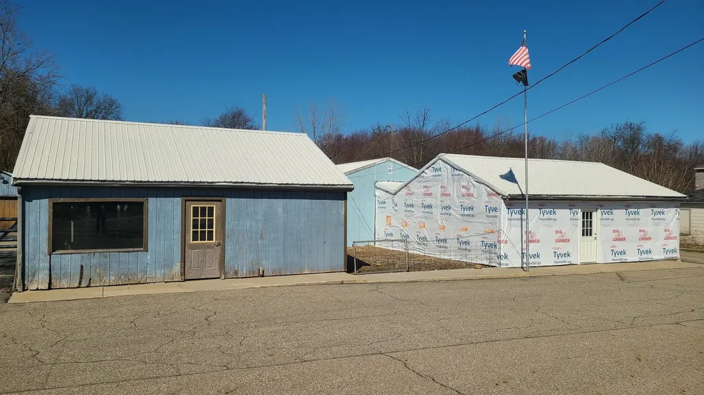 8324/8328 Portage Road Portage City MI 49002