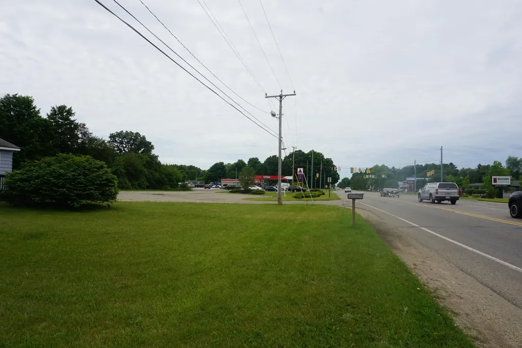 23913 Red Arrow Highway Antwerp Township MI 49071