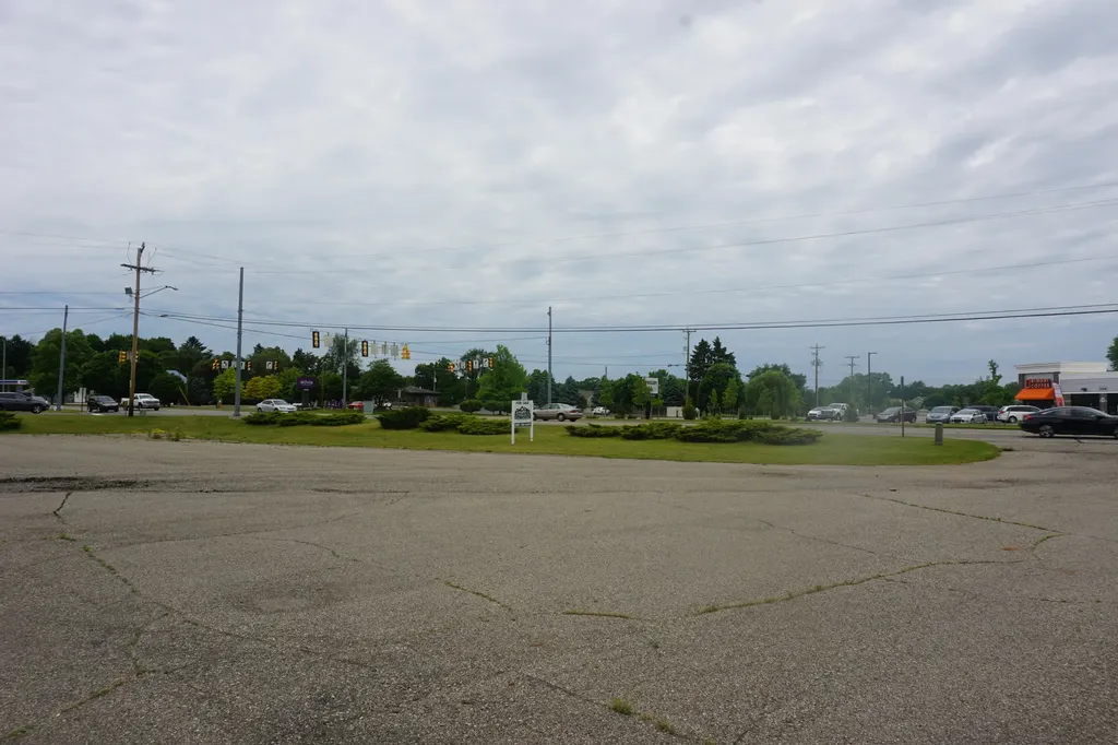 23913 Red Arrow Highway Antwerp Township MI 49071