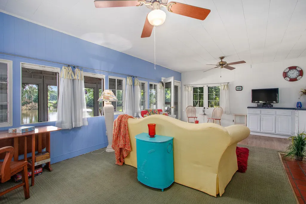 14931 Bachelor Island Buchanan Township MI 49107