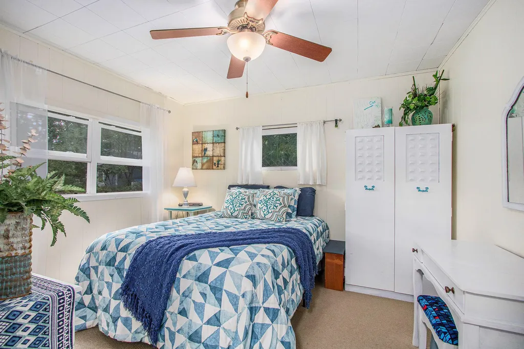 14931 Bachelor Island Buchanan Township MI 49107