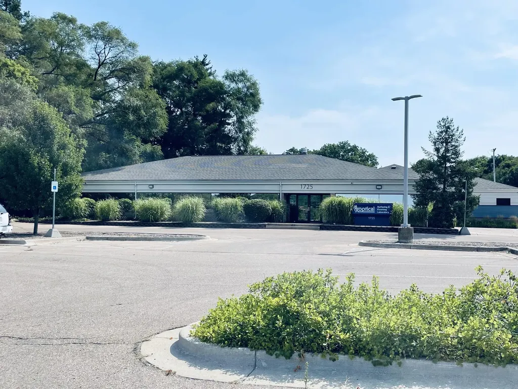 1725 S Park Street Kalamazoo City MI 49001