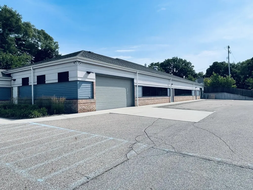 1725 S Park Street Kalamazoo City MI 49001