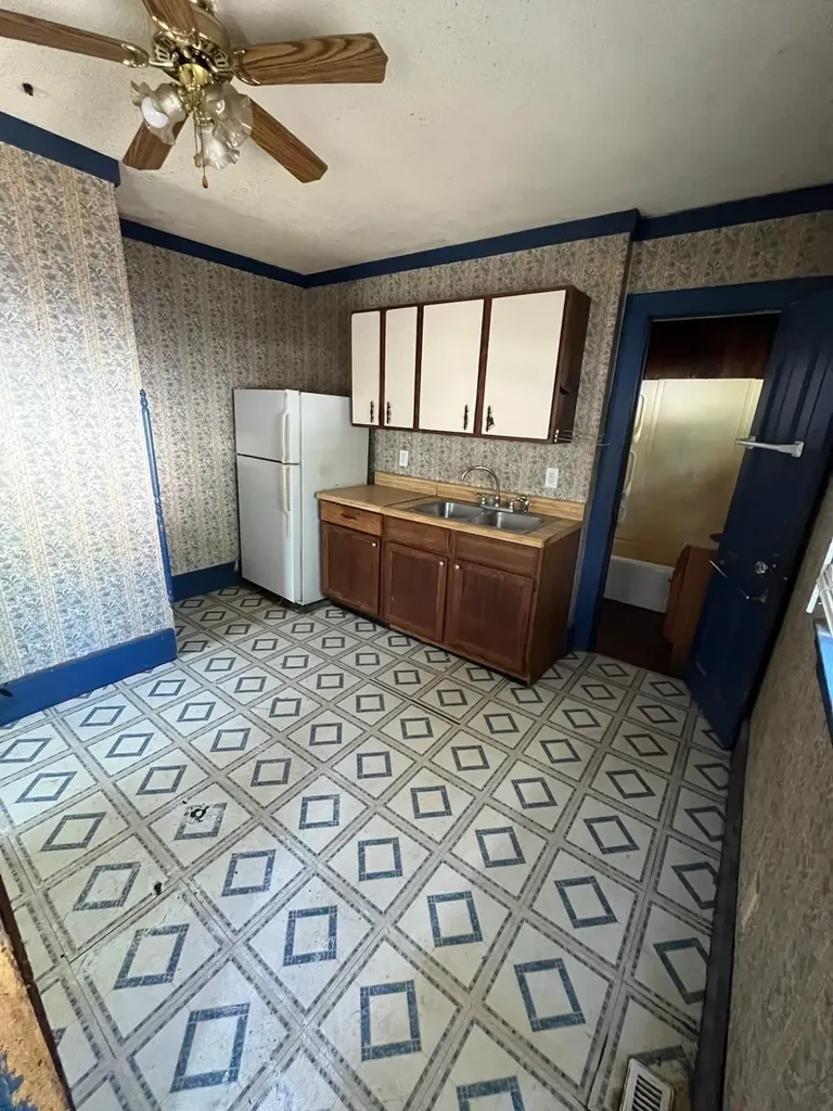 203 E Delaware Street Decatur Village MI 49045