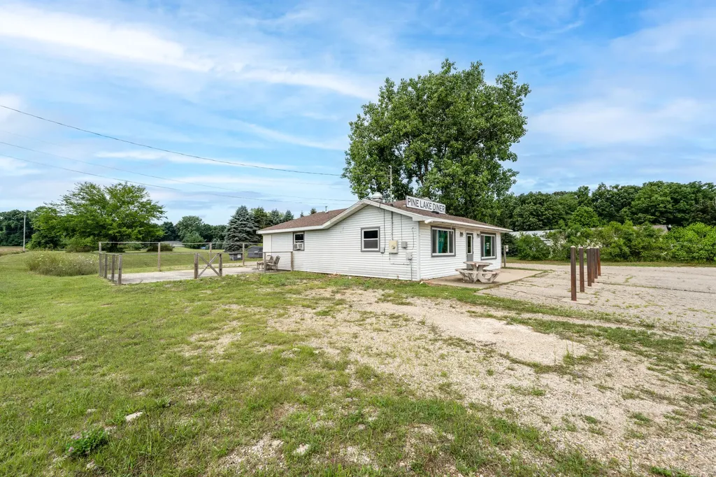 938 Doster Road Gun Plain Township MI 49080