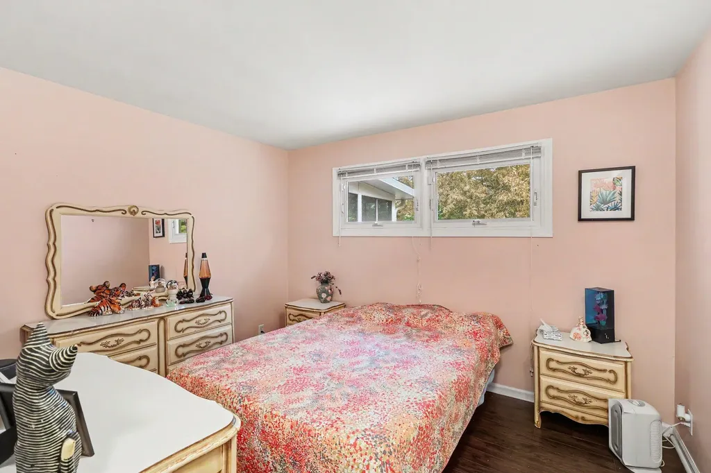 4512 Croyden Avenue Kalamazoo City MI 49006