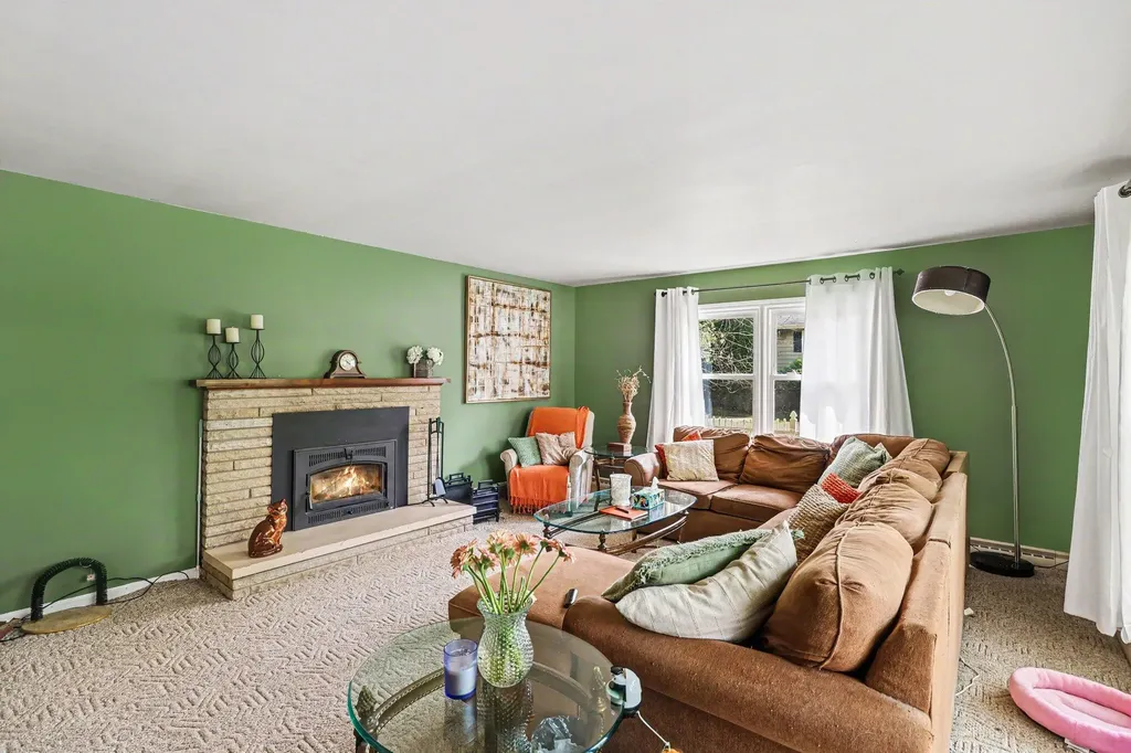 4512 Croyden Avenue Kalamazoo City MI 49006
