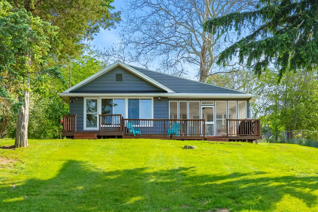 12579 Crystal Lake Drive Somerset Township MI 49233