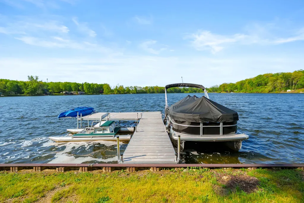 12579 Crystal Lake Drive Somerset Township MI 49233