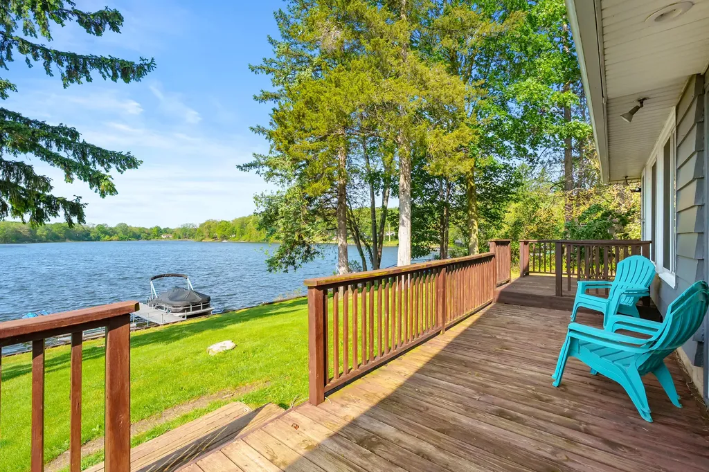12579 Crystal Lake Drive Somerset Township MI 49233