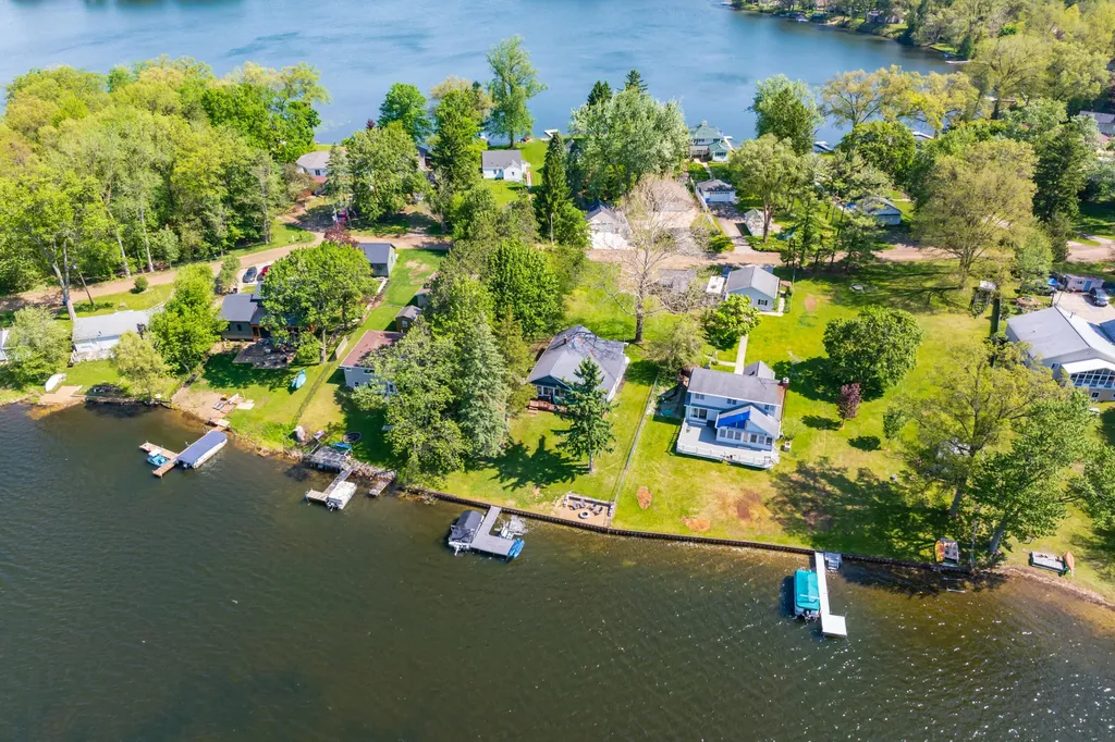 12579 Crystal Lake Drive Somerset Township MI 49233