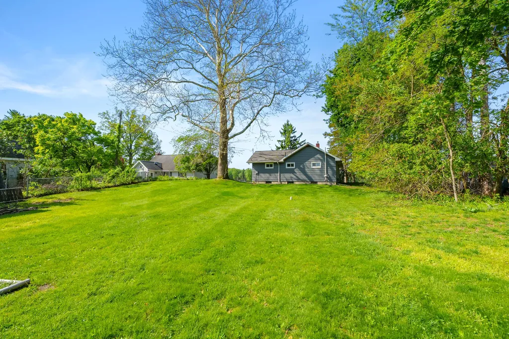 12579 Crystal Lake Drive Somerset Township MI 49233