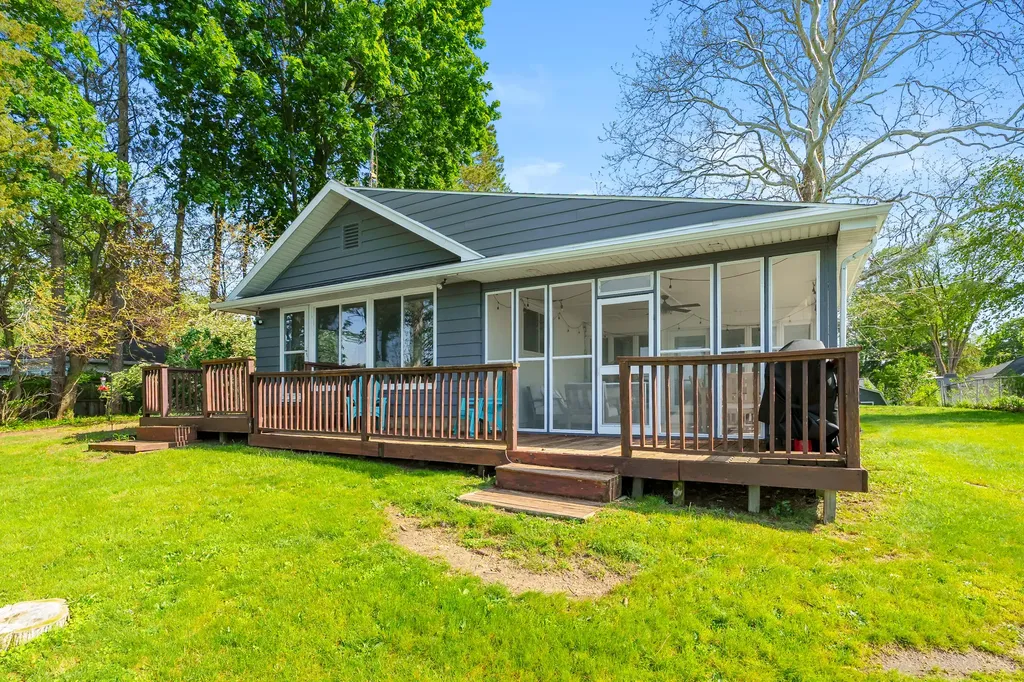 12579 Crystal Lake Drive Somerset Township MI 49233