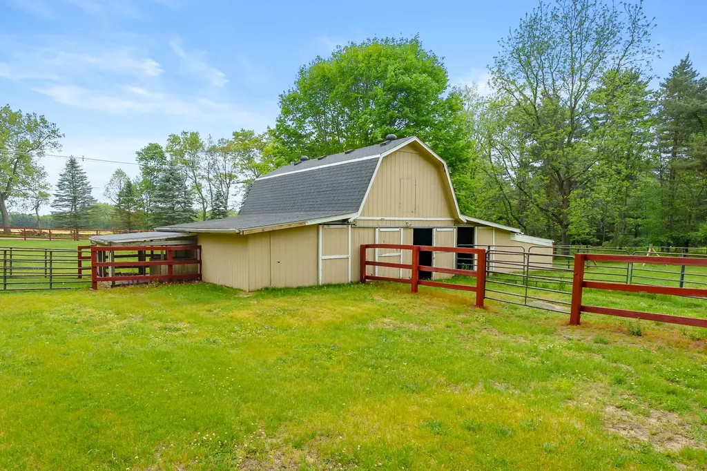 10500 W Rs Avenue Texas Charter Township MI 49071