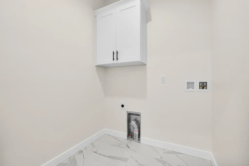 5695 Elmgrove Avenue Richland Township MI 49083