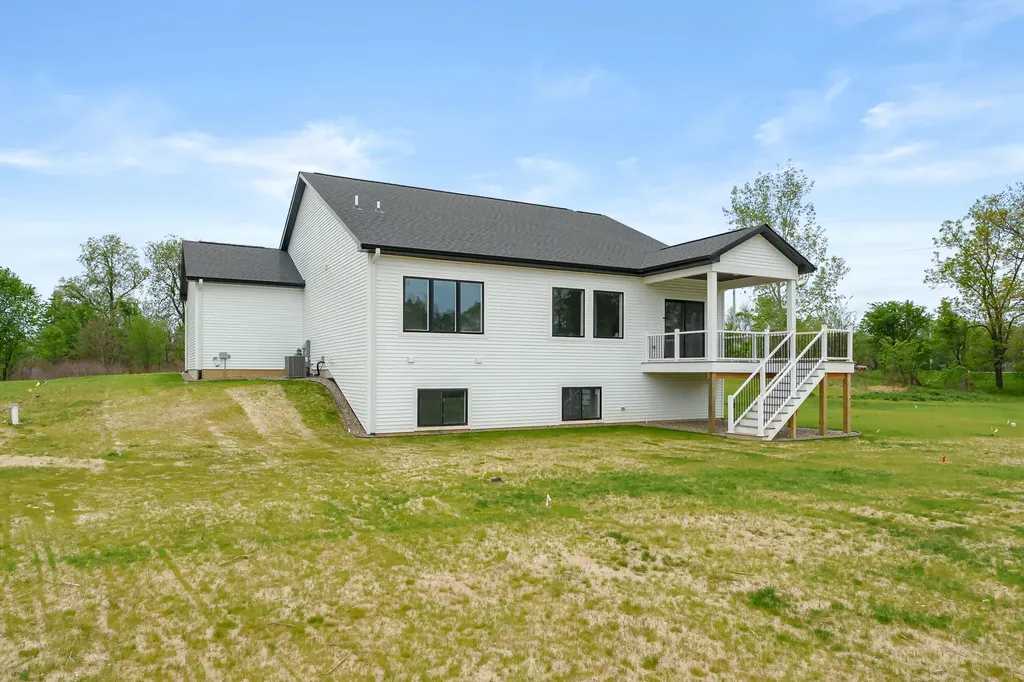 5695 Elmgrove Avenue Richland Township MI 49083