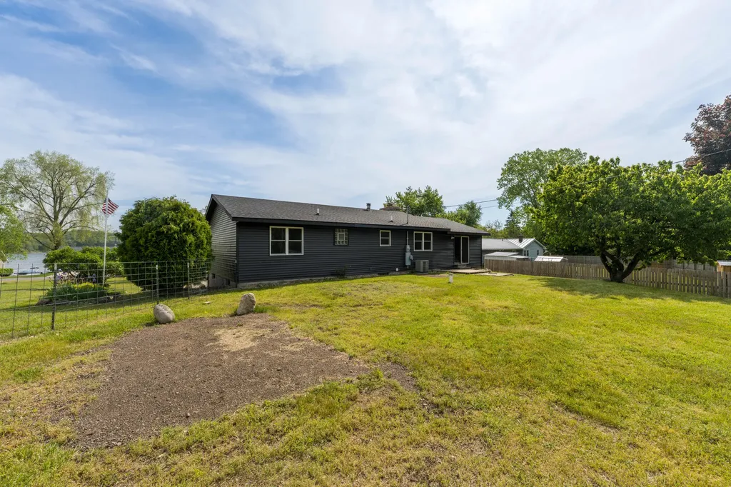 11300 Elizabeth Drive Fabius Township MI 49093
