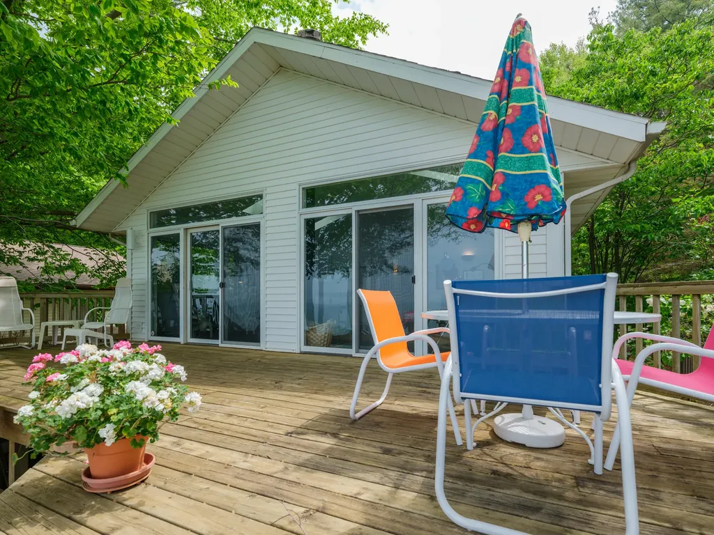 1192 Cherry Drive Casco Township MI 49090