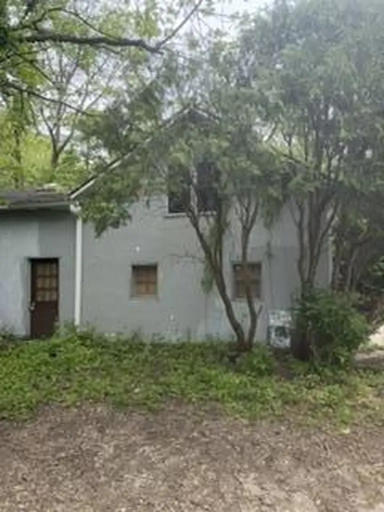 108 Hutchinson Street Kalamazoo City MI 49001