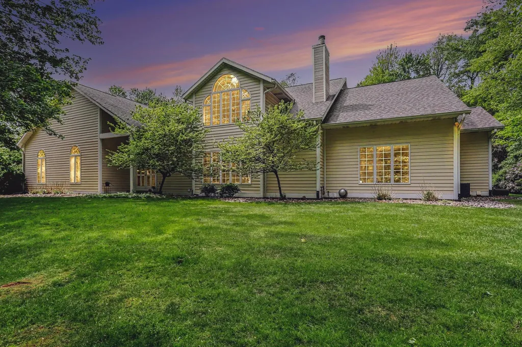 14761 Trillium Drive Ross Township MI 49012