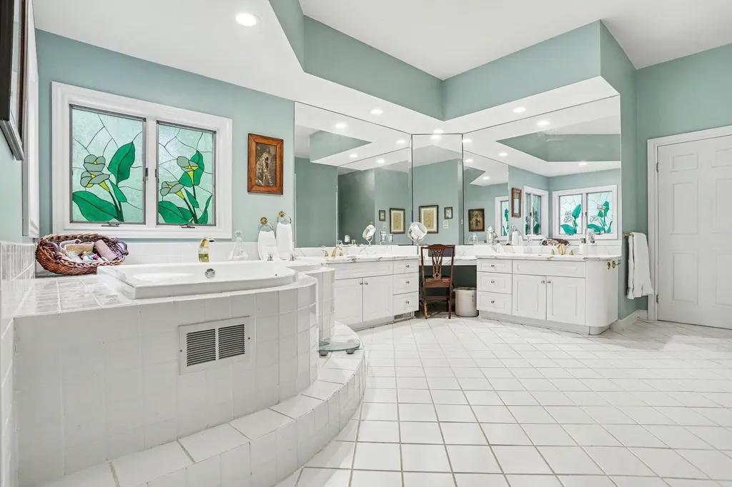 14761 Trillium Drive Ross Township MI 49012