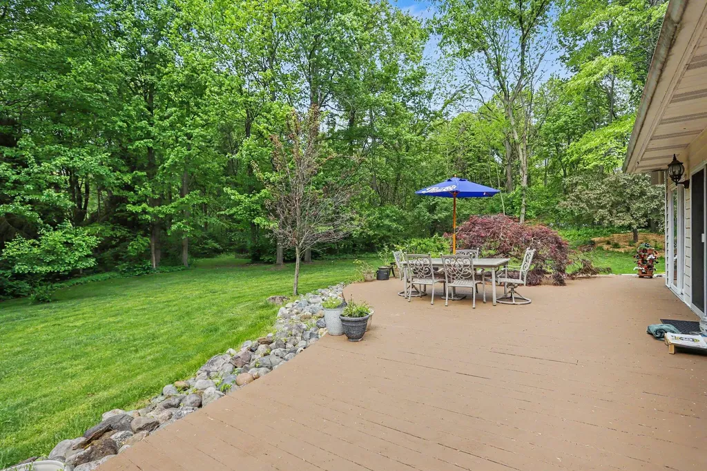 14761 Trillium Drive Ross Township MI 49012