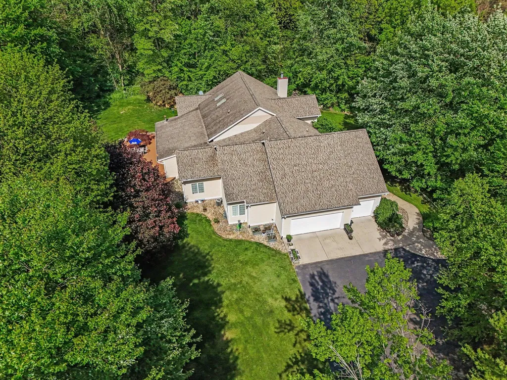 14761 Trillium Drive Ross Township MI 49012