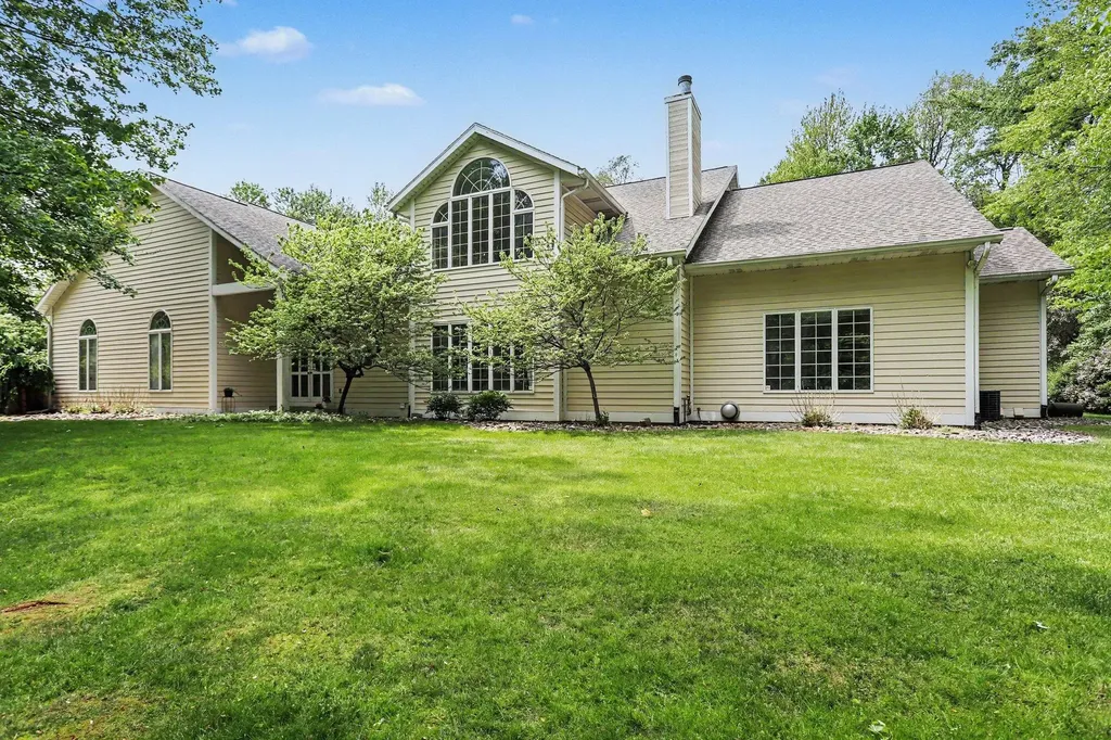 14761 Trillium Drive Ross Township MI 49012