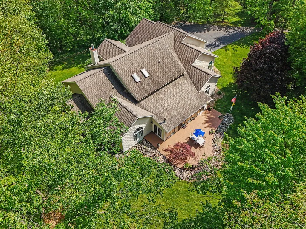 14761 Trillium Drive Ross Township MI 49012