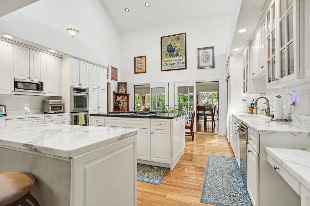 14761 Trillium Drive Ross Township MI 49012
