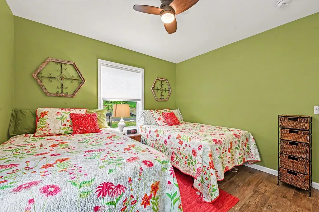 51509 Summit Street Paw Paw Township MI 49079