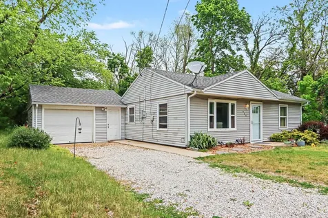 405 Colonial Avenue Portage City MI 49002