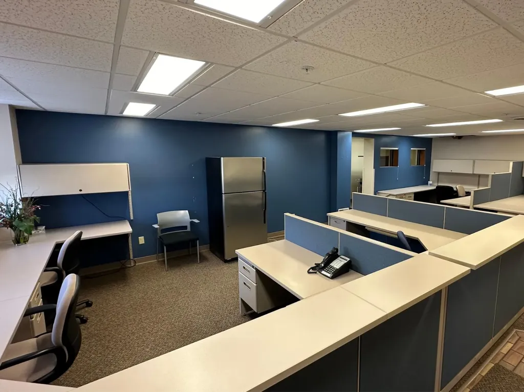 1206 E Crosstown Parkway Kalamazoo City MI 49001