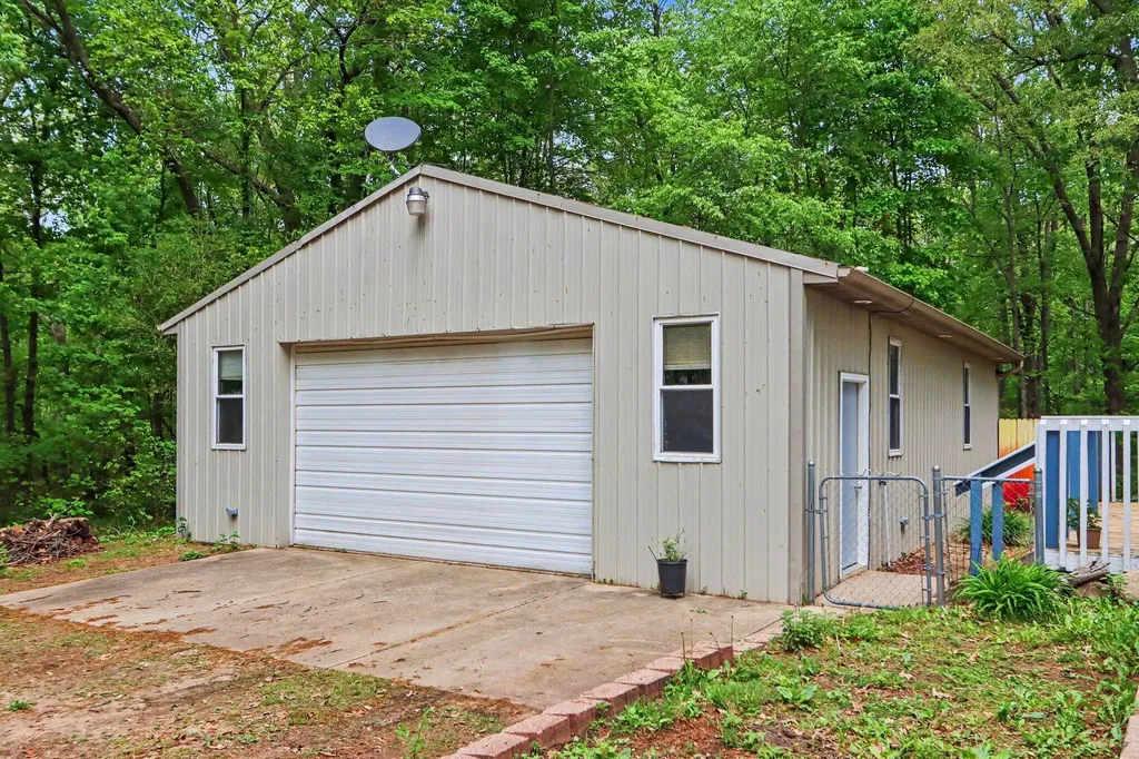 11750 Lewis Road Orangeville Township MI 49080