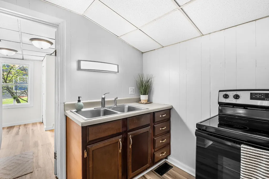 105 N George Street Decatur Village MI 49045