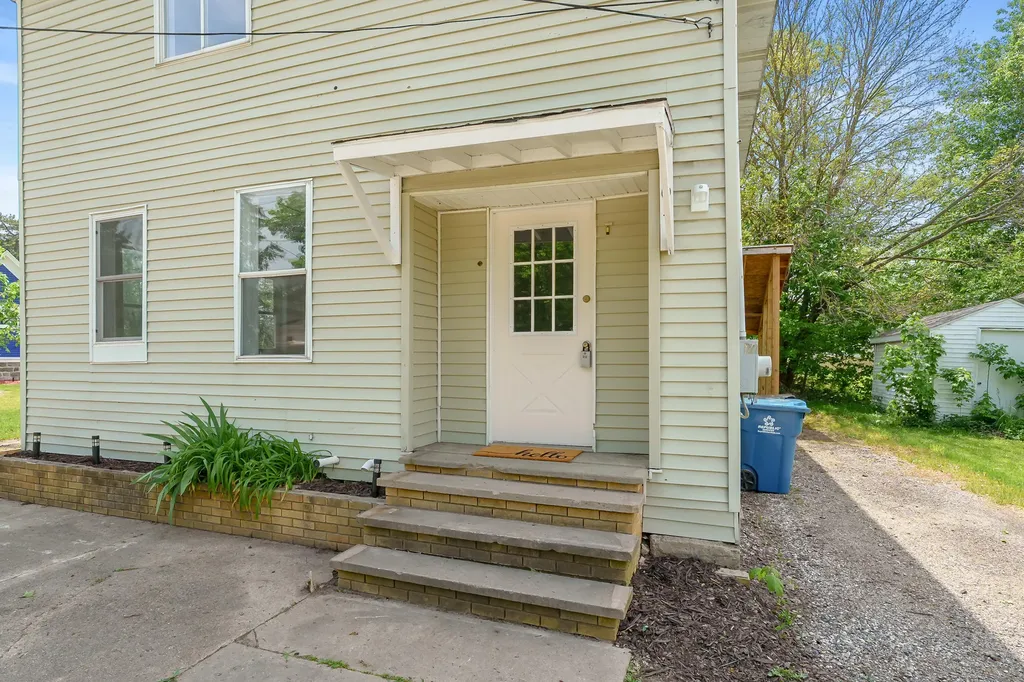 105 N George Street Decatur Village MI 49045
