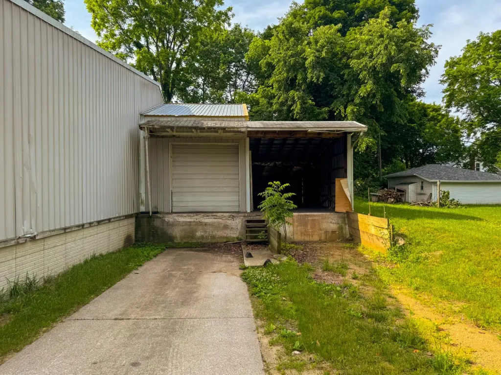 315 7th Avenue Three Rivers City MI 49093